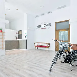 https://ant-hostel-barcelona.topbarcelonahotels.com